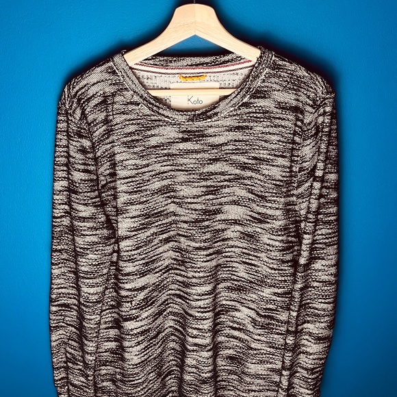 koto crew neck sweater. - Picture 1 of 2
